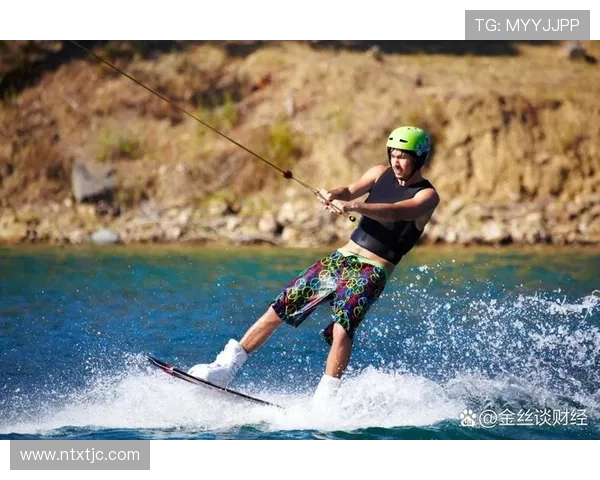 南京滑板队勇闯极限运动世界杯的拼搏历程与梦想追逐