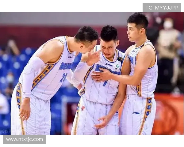 广州乒乓球队与南京乒乓球队赛后复盘分析比赛节奏与战术对比