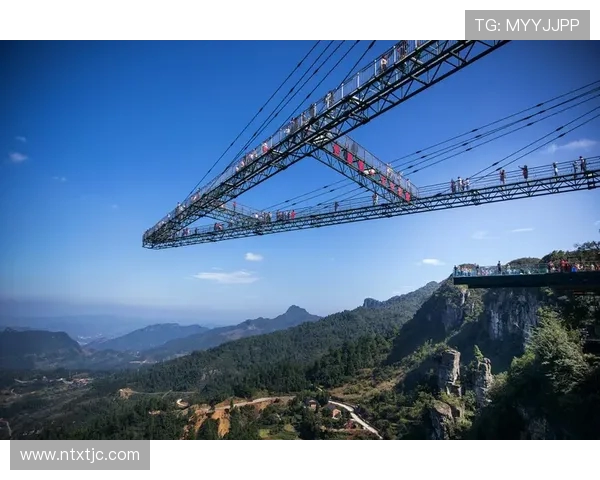 杭州与重庆极限运动队赛后复盘意识碰撞与团队协作的深度剖析 杭州与重庆极限运动队赛后复盘意识碰撞与团队协作的深度剖析