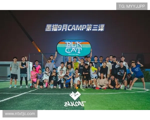 杭州飞盘队区域防守创新之路:战术变革与团队协作的完美结合 杭州飞盘队区域防守创新之路:战术变革与团队协作的完美结合