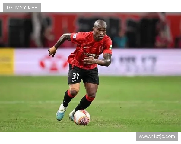 武汉排球队以62分领跑邀请赛积分榜展现强劲实力 武汉排球队以62分领跑邀请赛积分榜展现强劲实力