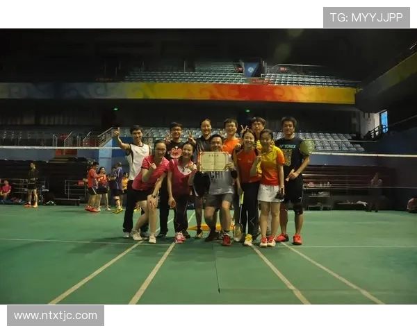 武汉羽毛球队与杭州羽毛球队实力对比赛后分析与总结 武汉羽毛球队与杭州羽毛球队实力对比赛后分析与总结